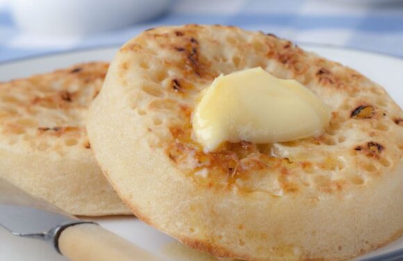 Make ‘classic’ crumpets in less than one hour with Jamie Oliver’s simple recipe