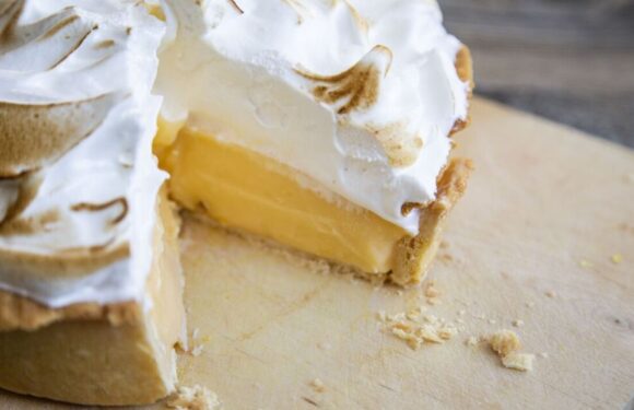 Make James Martin’s six-ingredient lemon meringue pie – ‘totally tasty’