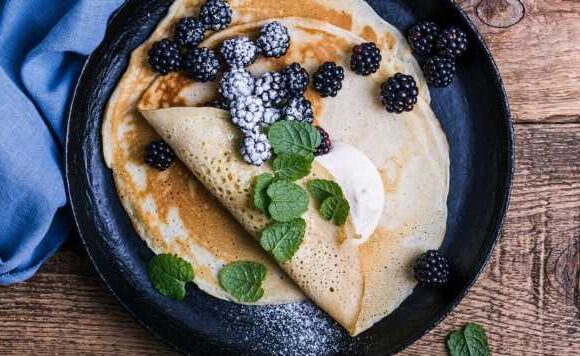 Follow ‘easy’ five-minute crepe recipe that only has two steps – tastes amazing